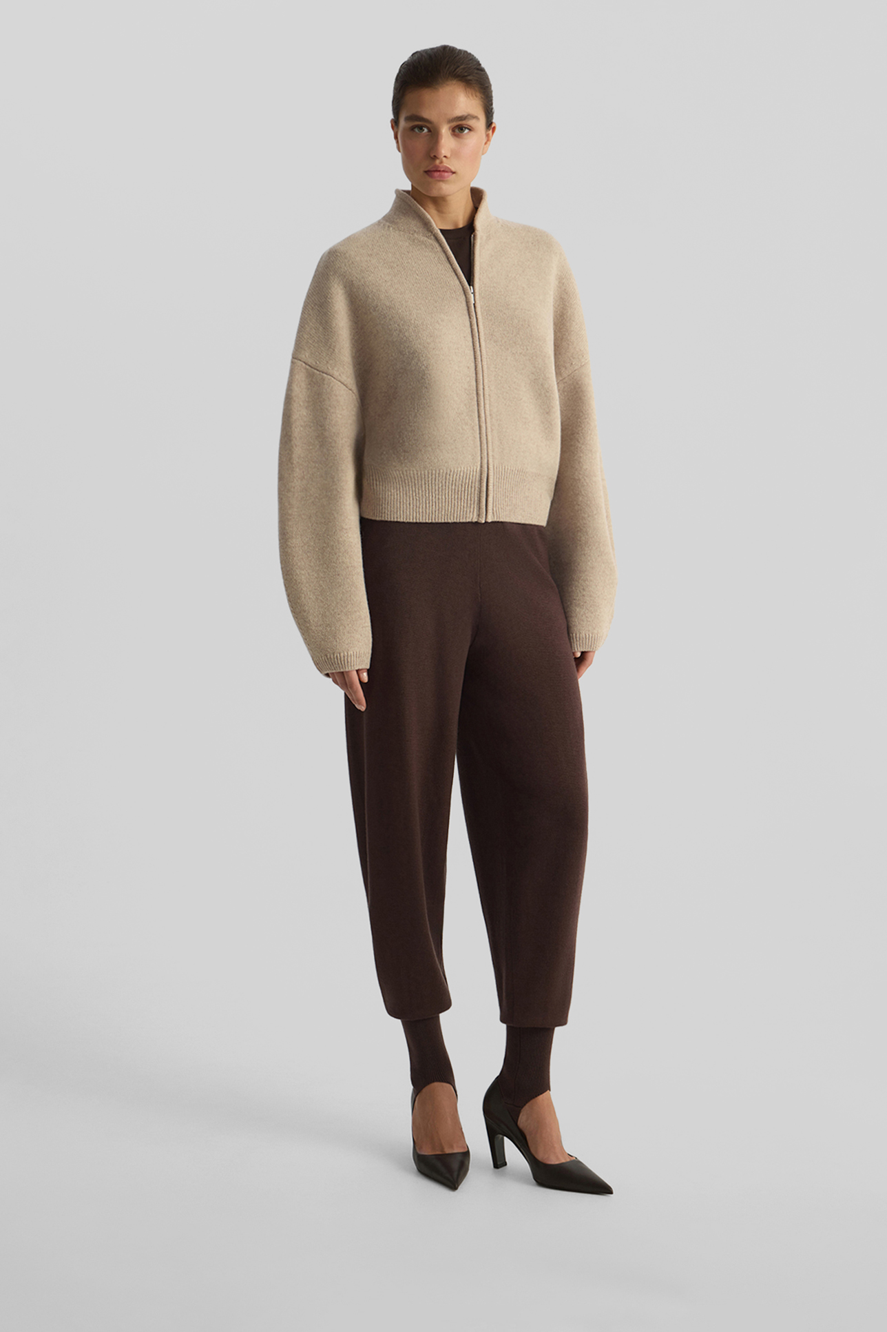 

Бомбер из шерсти серо-бежевого цвета, XS