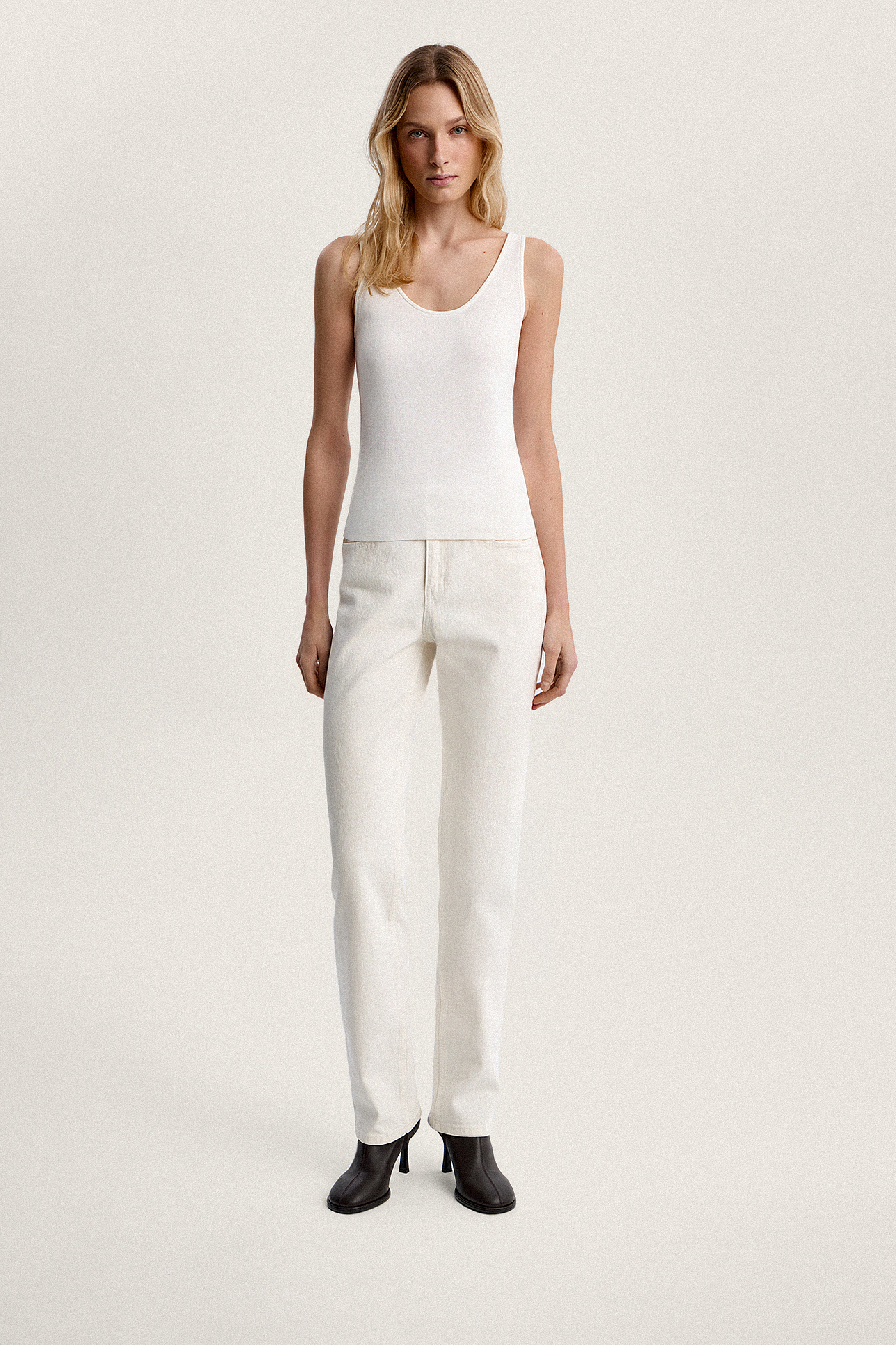 

Майка приталенного силуэта, S