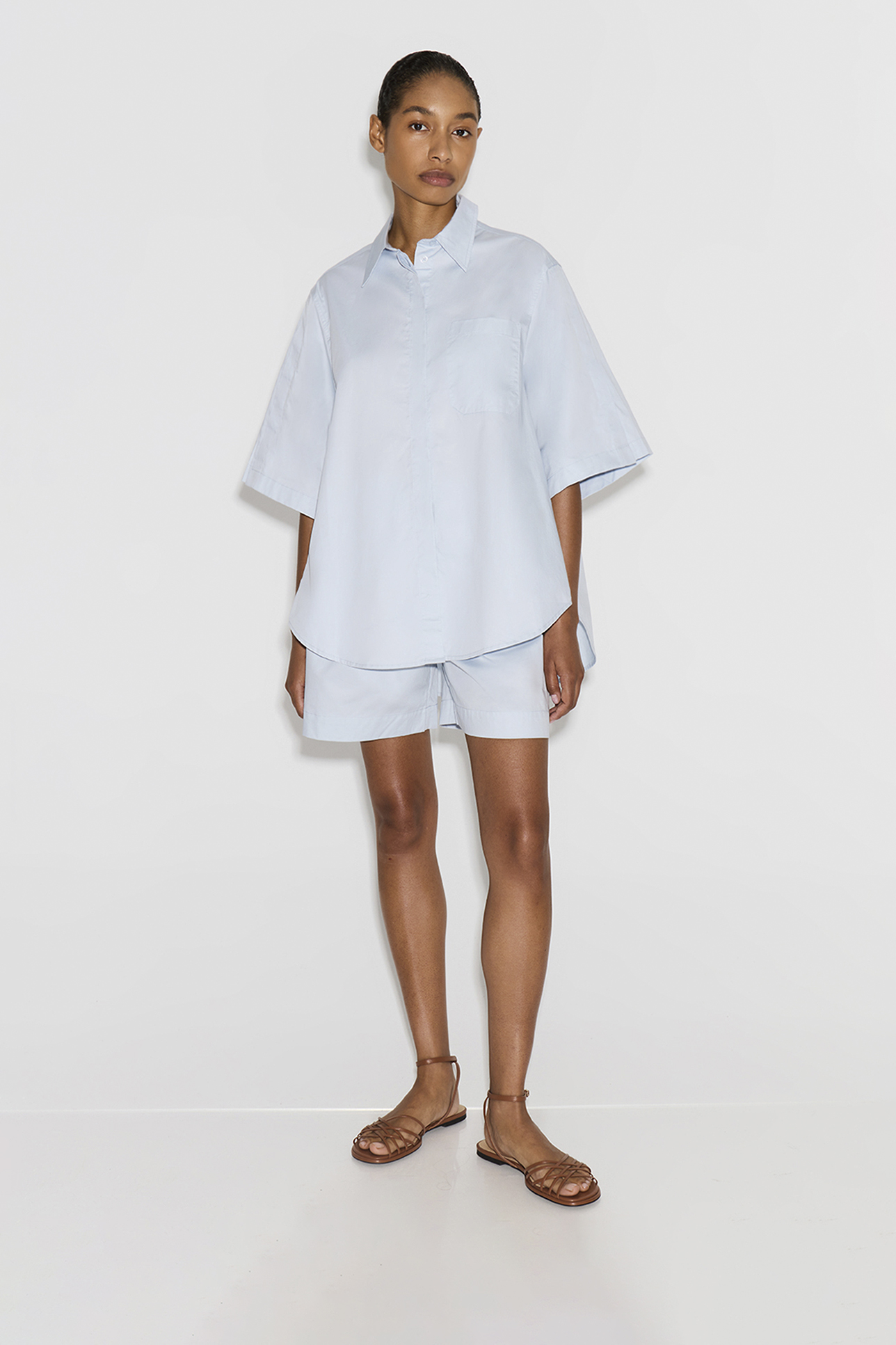 

Рубашка из хлопка голубого цвета, L