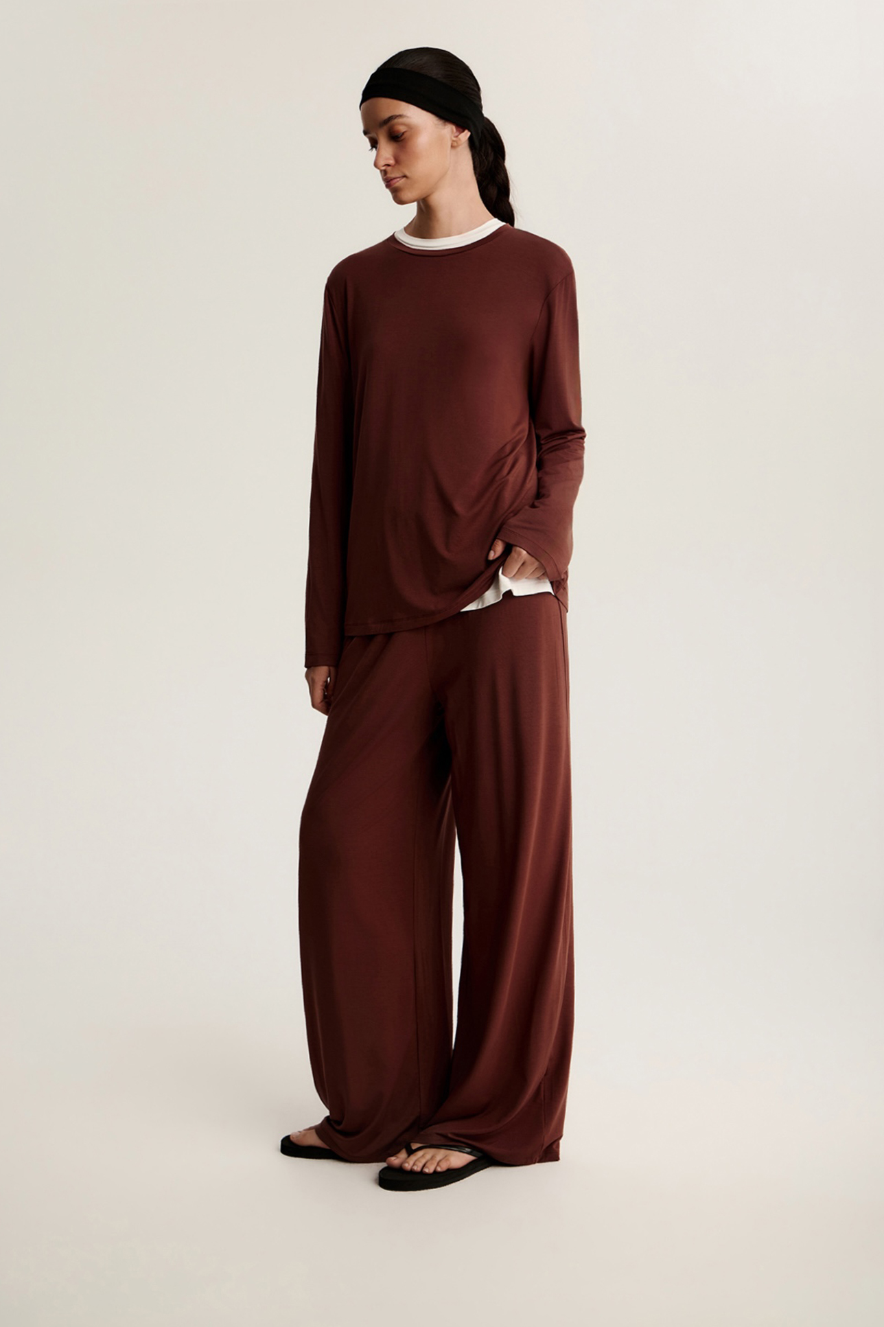 

Брюки широкие из модала, L