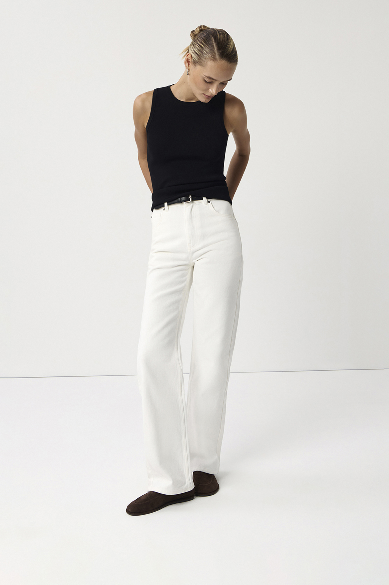 

Майка вязаная черного цвета, XS