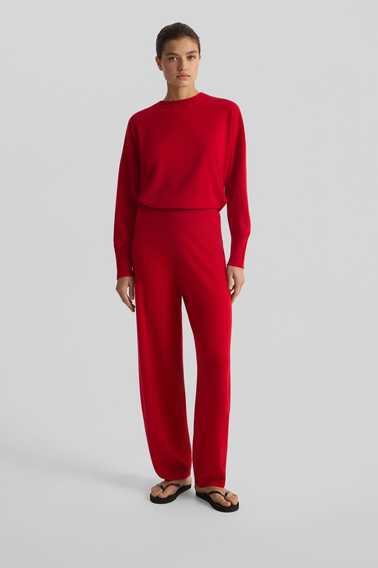 

Брюки из кашемира красного цвета, L