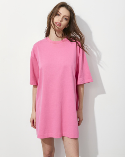 Платье-футболка розового цвета